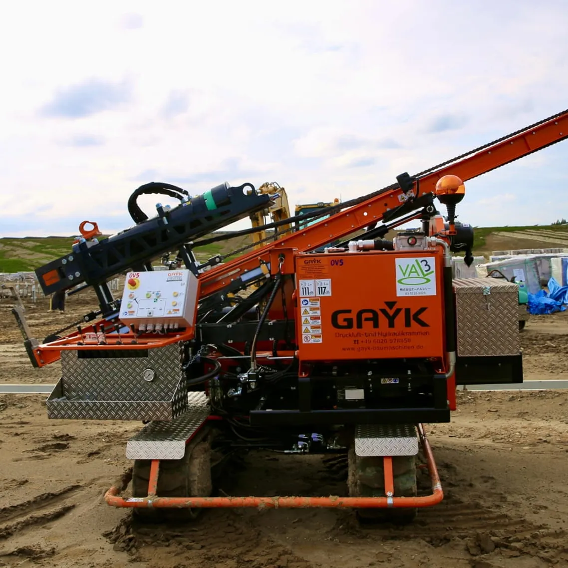 GAYIK クローラー